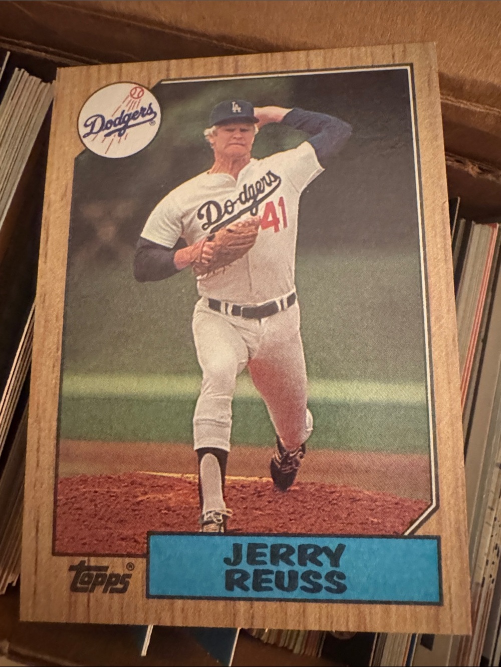 Topps Dodgers Baseball Card - White and Blue